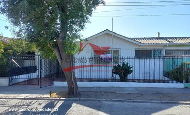 Casa de Un Piso Completamente Solida, 4 Dormitorios, 1 Baño, Villa Thomas Alva Edison, Comuna San Joaquín.