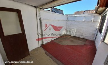Casa de Un Piso Completamente Solida, 4 Dormitorios, 1 Baño, Villa Thomas Alva Edison, Comuna San Joaquín.