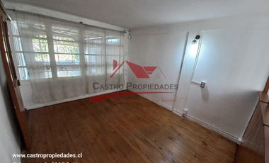 Casa de Un Piso Completamente Solida, 4 Dormitorios, 1 Baño, Villa Thomas Alva Edison, Comuna San Joaquín.