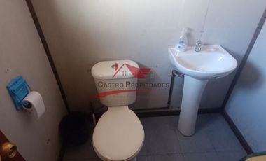 Restaurant Funcionando, Amoblado y Equipado con Una Cabaña Amoblada, Nehuentue, Comuna de Carahue, Novena Region.