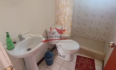 Restaurant Funcionando, Amoblado y Equipado con Una Cabaña Amoblada, Nehuentue, Comuna de Carahue, Novena Region.