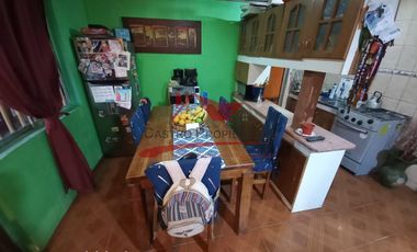 Casa de Un Piso Ampliada Completamente Solida, 3 Dormitorios 1 Baño, Comuna de Renca.