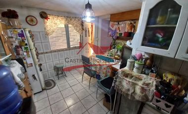 Casa de Dos Pisos con 2 Dormitorios, 2 Baños, Villa Valle Nevado 5 Comuna San Bernardo.