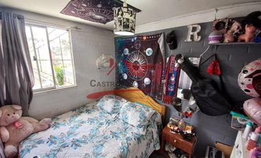 Casa de Dos Pisos con 2 Dormitorios, 2 Baños, Villa Valle Nevado 5 Comuna San Bernardo.