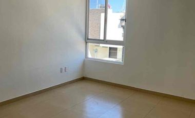 HERMOSA CASA COTO PRIV.  ABEDUL. EN SANTA ANA TEPETITLAN; ZAPOPAN JALISCO.