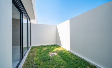 Casa de 4 recamaras Coto Cerezos Zapopan Norte