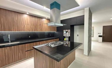 Casa en venta en Valle Imperial