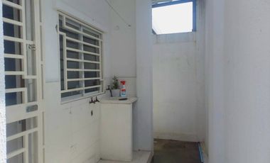 Casa de alquiler en la Urbanización Savalí, Vía a Salitre, 2 dormitorios.