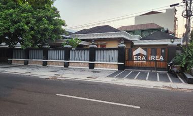 RUMAH DISEWAKAN DI SOLO DEKAT STADION SRIWEDARI