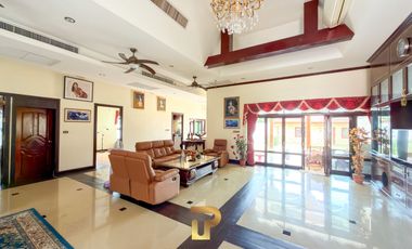 Massive Pattaya Pool Villa for Sale 7.5 MB almost 1-Rai in Nong Pla Lai, Near Highway 36 & International Schools