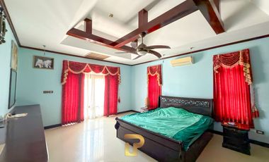 Massive Pattaya Pool Villa for Sale 7.5 MB almost 1-Rai in Nong Pla Lai, Near Highway 36 & International Schools