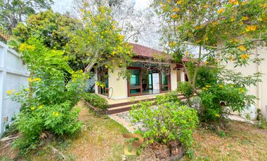 Massive Pattaya Pool Villa for Sale 7.5 MB almost 1-Rai in Nong Pla Lai, Near Highway 36 & International Schools