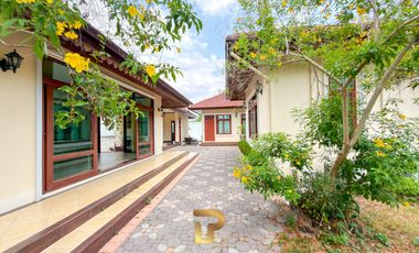 Massive Pattaya Pool Villa for Sale 7.5 MB almost 1-Rai in Nong Pla Lai, Near Highway 36 & International Schools