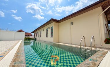 Massive Pattaya Pool Villa for Sale 7.5 MB almost 1-Rai in Nong Pla Lai, Near Highway 36 & International Schools