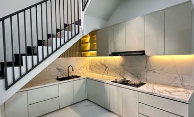 Jual Sewa Rumah Modern Singgasana Pradana