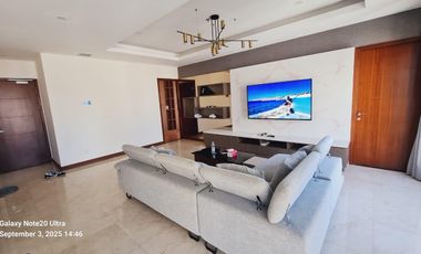 Y. DIJUAL APARTEMEN MEWAH FURNISH 3 BR HEGARMANAH RESIDENCE BANDUNG