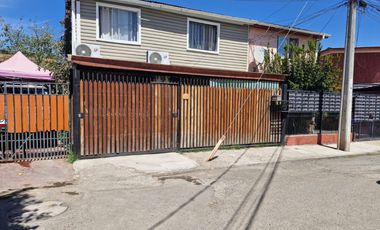 Casa 4d/2b/ Calle Del Arquitecto/av. Juanita/Puente Alto