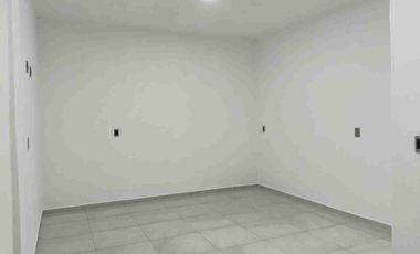 Mini loft con baño privado, area de cocina y estacionamiento.