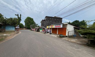 Rumah classic di Kebon kopi Jambi dijual cepat, sertifikat aman