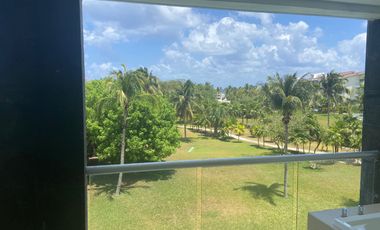 Mareazul, Paradise by the Sea