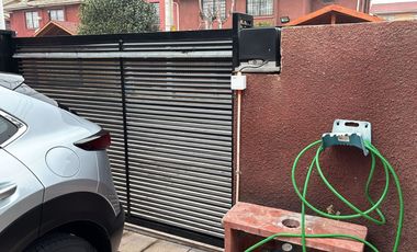 CASA EN ARRIENDO MAIPU - Tú nuevo hogar!, 3D 2B, CON 2 ESTACIONAMIENTOS EN CAPELLÁN FLORENCIO INFANTE 2653