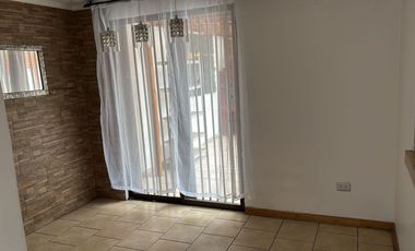 CASA EN ARRIENDO MAIPU - Tú nuevo hogar!, 3D 2B, CON 2 ESTACIONAMIENTOS EN CAPELLÁN FLORENCIO INFANTE 2653