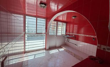Casa en venta en Bosques de San Sebastián | Cerrada con portón | Cochera eléctrica