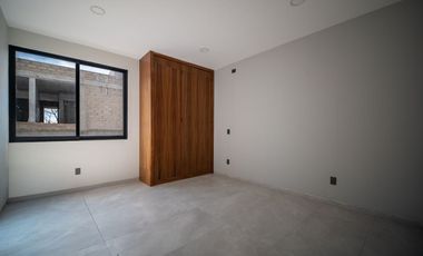 Casa de 5 recamaras Solares – Altanza Zona Real
