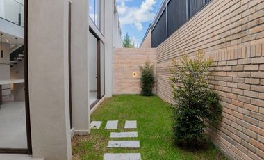 Casa 4 habitaciones $235.000 Challuabamba