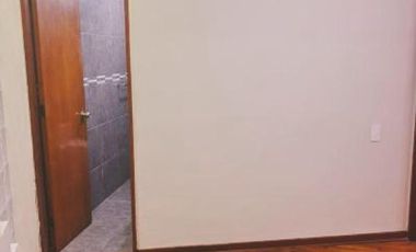 VENDO LINDO DEPARTAMENTO REMODELADO TIPO CASITA EN PISO 1 - SALIDA A PARQUE CONDOMINIO - 3 DOR. - COCHERAS - EXCLUSIVA UBICACIÓN - SANTA TERESA -SURCO