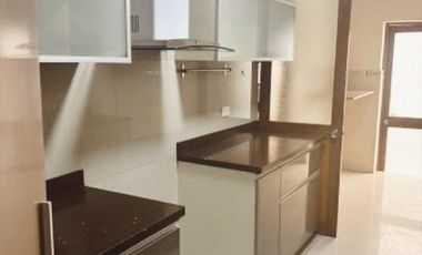 VENDO LINDO DEPARTAMENTO REMODELADO TIPO CASITA EN PISO 1 - SALIDA A PARQUE CONDOMINIO - 3 DOR. - COCHERAS - EXCLUSIVA UBICACIÓN - SANTA TERESA -SURCO