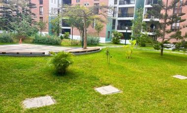 VENDO LINDO DEPARTAMENTO REMODELADO TIPO CASITA EN PISO 1 - SALIDA A PARQUE CONDOMINIO - 3 DOR. - COCHERAS - EXCLUSIVA UBICACIÓN - SANTA TERESA -SURCO