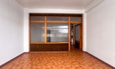 Oficinas en arriendo de distintos tamaños en Galería O’Higgins, acceso por Benavente 531, Puerto Montt
