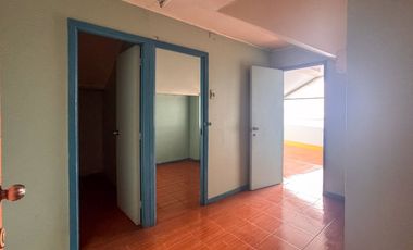 Oficinas en arriendo de distintos tamaños en Galería O’Higgins, acceso por Benavente 531, Puerto Montt