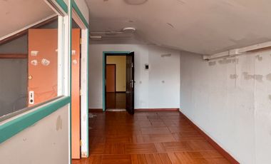 Oficinas en arriendo de distintos tamaños en Galería O’Higgins, acceso por Benavente 531, Puerto Montt