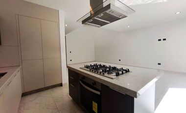 VENTA de casa en Residencial en Viña Antigua
