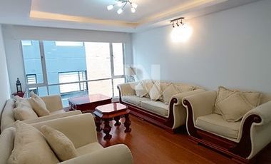 Arriendo exclusivo departamento zona centro norte de Quito