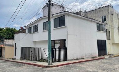 Casa en Renta dos plantas en Colonia Centro Cuernavaca, Morelos.