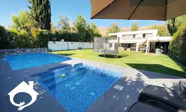 CASA 5D JACUZZI PISCINA CONDOMINIO EL REFUGIO I CHICUREO COLINA