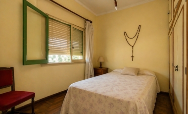 Casa en Venta, Sobre Dos Lotes, Super Amplio y Luminoso, Unica Oportunidad