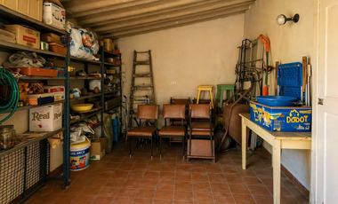 Casa en Venta, Sobre Dos Lotes, Super Amplio y Luminoso, Unica Oportunidad