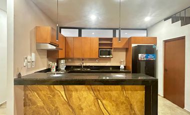 Townhouse en renta en Montebello en Privada Alta Teyra
