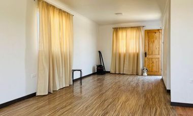 Arriendo casa en terreno 900 m2 en Villa Frontera, Arica