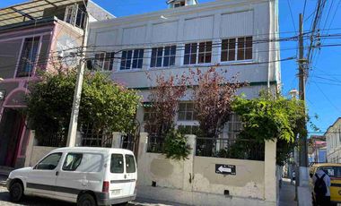 Arriendo segundo piso de casa 3D 1B en cerro Concepcion Valparaiso