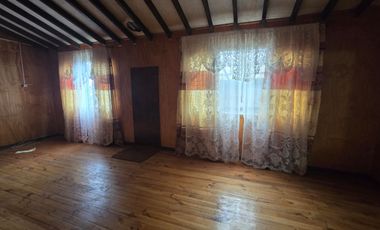 CASA 2DO PISO Y AMPLIO TERRENO DE 360 M2