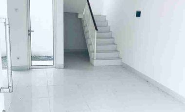Dijual Rumah Grand Pakuwon Adelaide Harga Butuh Uang