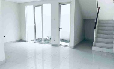 Dijual Rumah Grand Pakuwon Adelaide Harga Butuh Uang