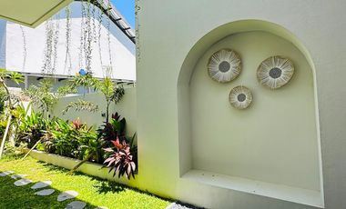 NEW BRAND VILLA – MODERN SANTORINI STYLE IN GOA GONG, BALI ( RBN/ WDY )