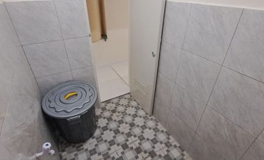 For Rent. Rumah minimalis baru renovasi total, siap huni, area Rawamangun, Jakarta Timur