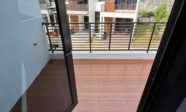Rumah dekat tol Karawaci